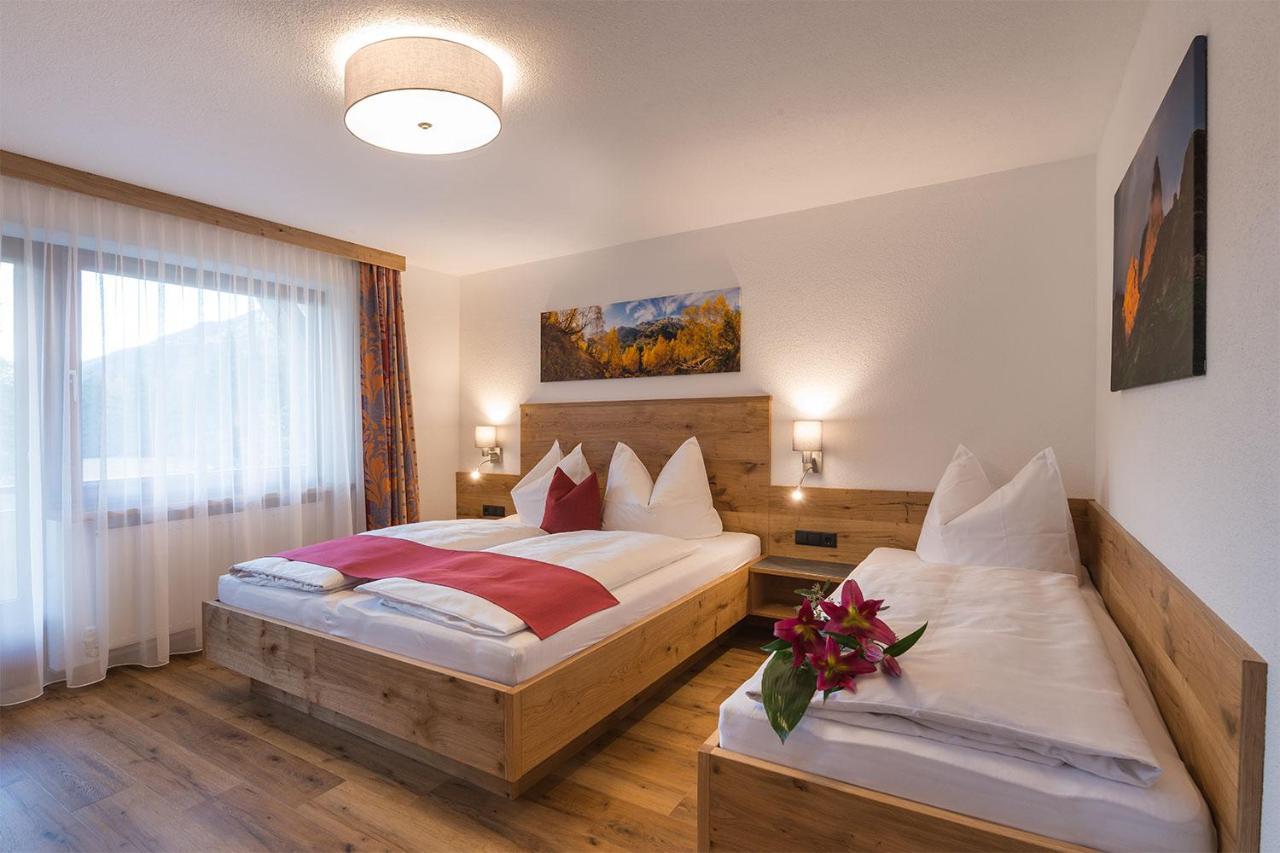 Alpenrose Appartements Burger Evelin Sankt Anton am Arlberg Exterior photo