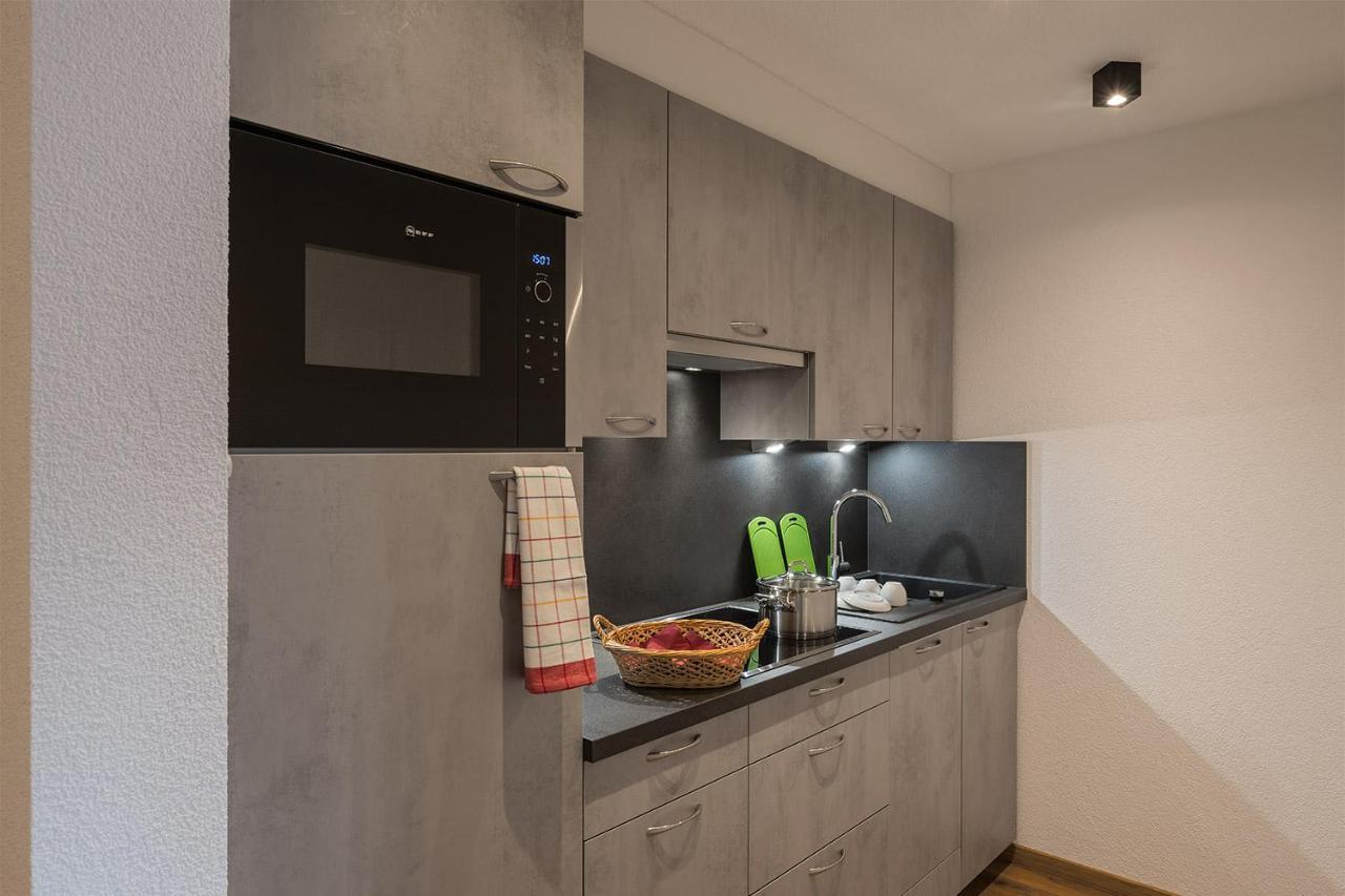 Alpenrose Appartements Burger Evelin Sankt Anton am Arlberg Exterior photo